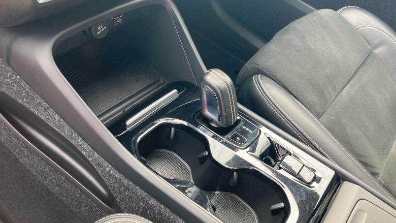 Volvo Xc40 1.5 T3 [163] R DESIGN 5dr Geartronic Petrol Estate